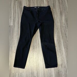 Old Navy Black High Rise Straight Jeans size 16